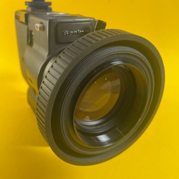 Sankyo ES 66 XL d'occasion en très bon état / Sankyo Zoom f: 1.2 \ F: 7.5-45 mm