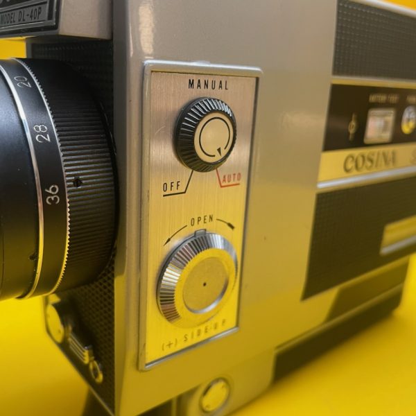 COSINA DL-40P enbon état / Cosinon Reflex Zoom f: 1.8 \ F: 9-36 mm