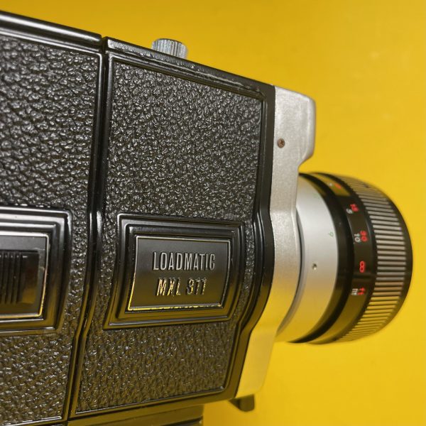 Back to Super 8 Hanimex MXL 311 caméra super 8