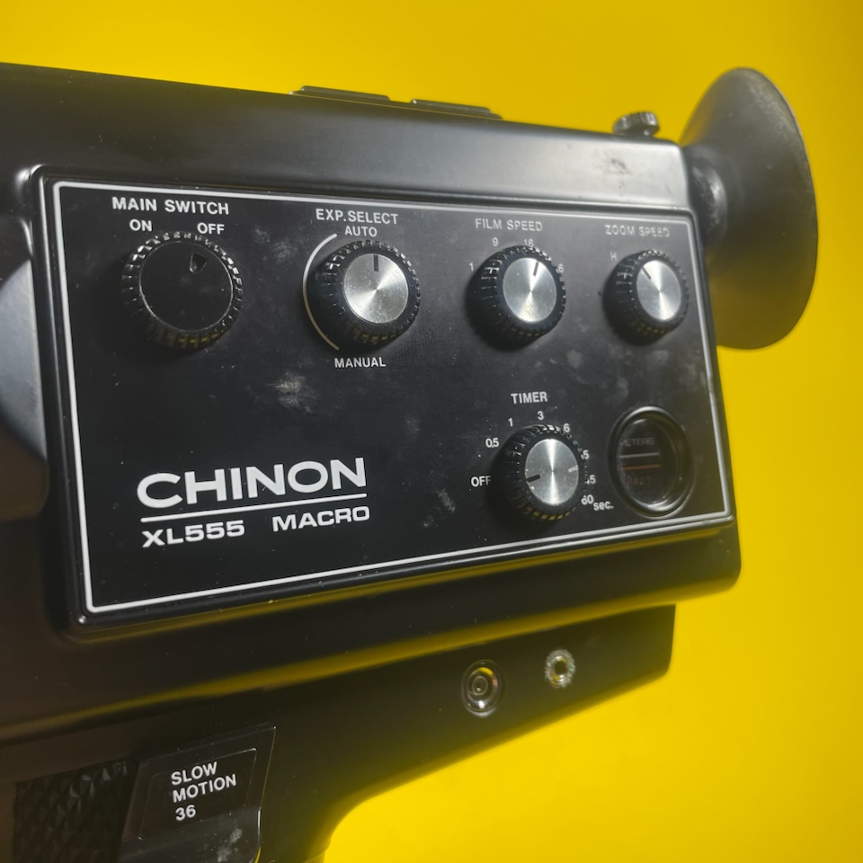 CHINON_XL_555_MACRO_ backtop super 8