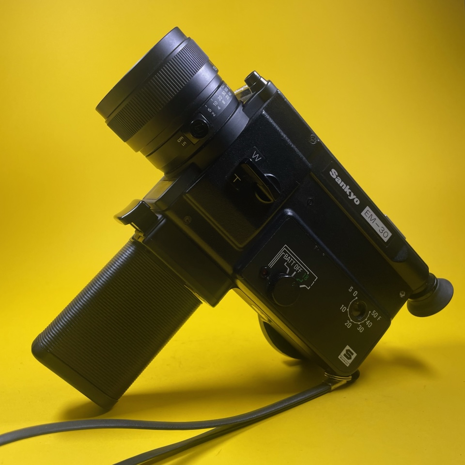 SANKYO_EM-30_BACKTOSUPER8