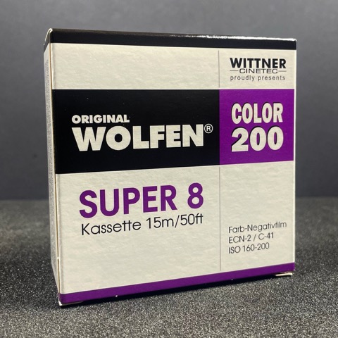 ORIGINAL WOLFEN COLOR 200_backtosuper8