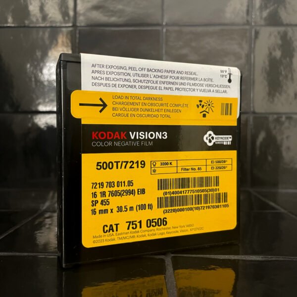Film 16mm KODAK VISION3 500T - Back To Super8