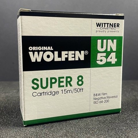 Film Super-8-WOLFEN UN54_WITTNER