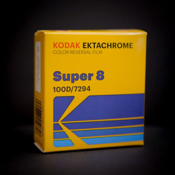 Film Super 8 – Pellicule Kodak EKTACHROME 100D - 7294 – Couleur – Inversible_backtosuper8