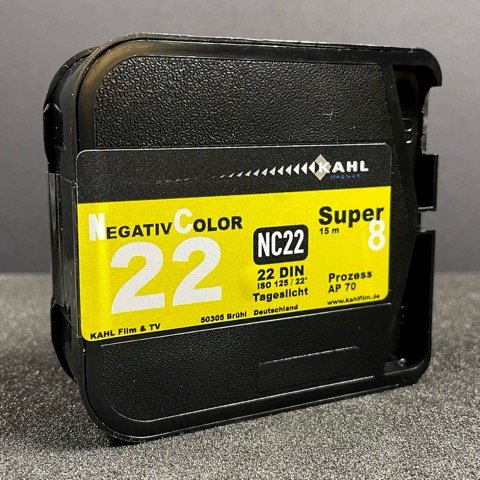 KAHL NC_22 - Back To Super8