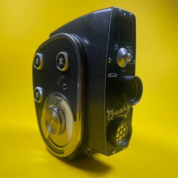 QUARZ M - Back To Super8